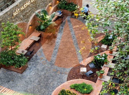 Cafe PhêLa Xuân Thủy, Quận 2